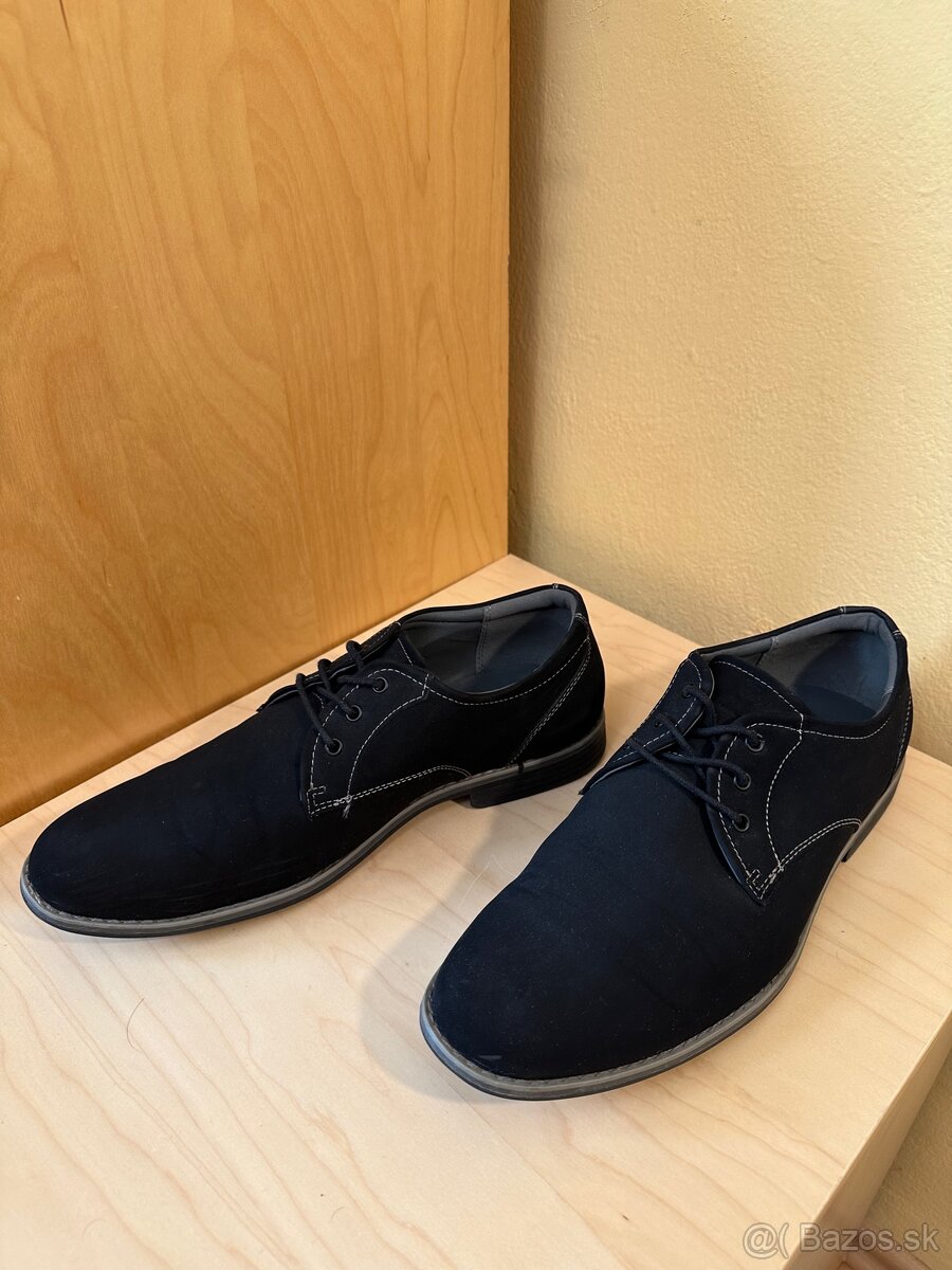 Spoločenské topánky Lanetti čierne s brúsenou kožou