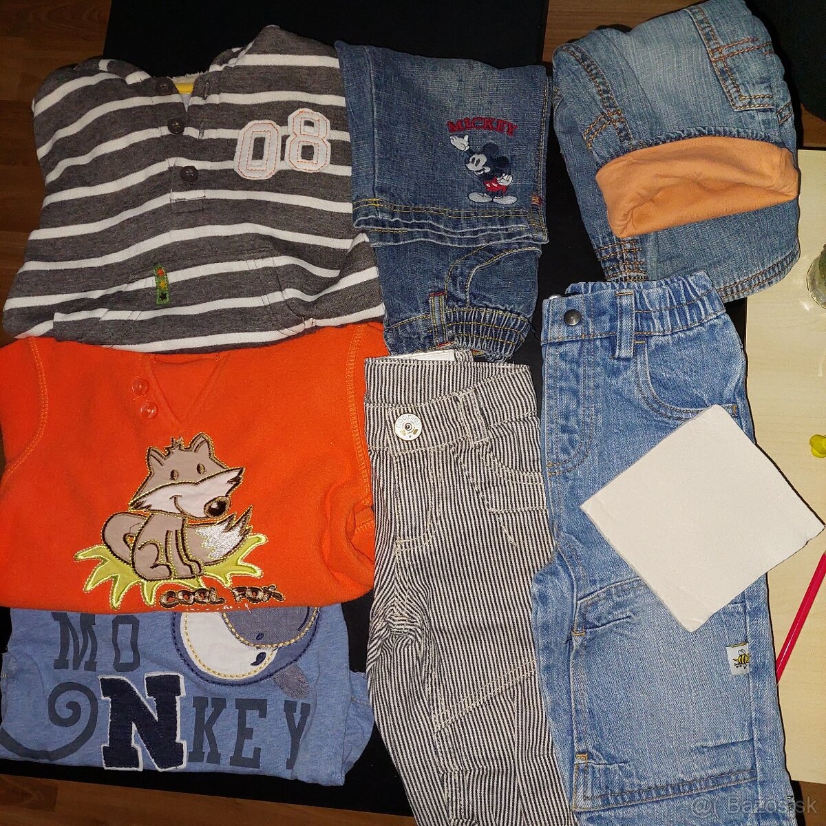 Top stav 7 ks Mikiny a rifle 74/80