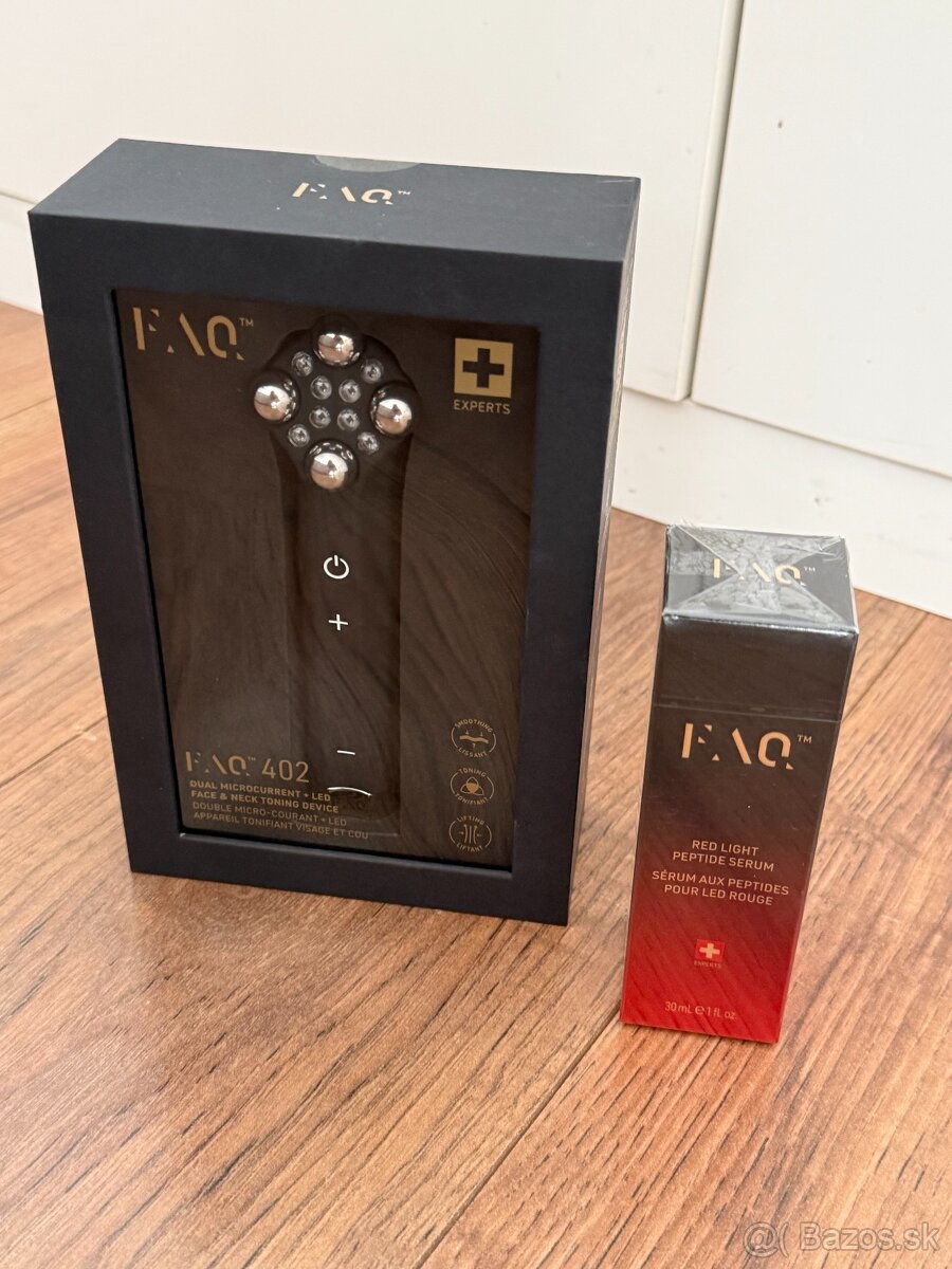FOREO FAQ 402 mikroprúdové červené LED tonizačné zariadenie