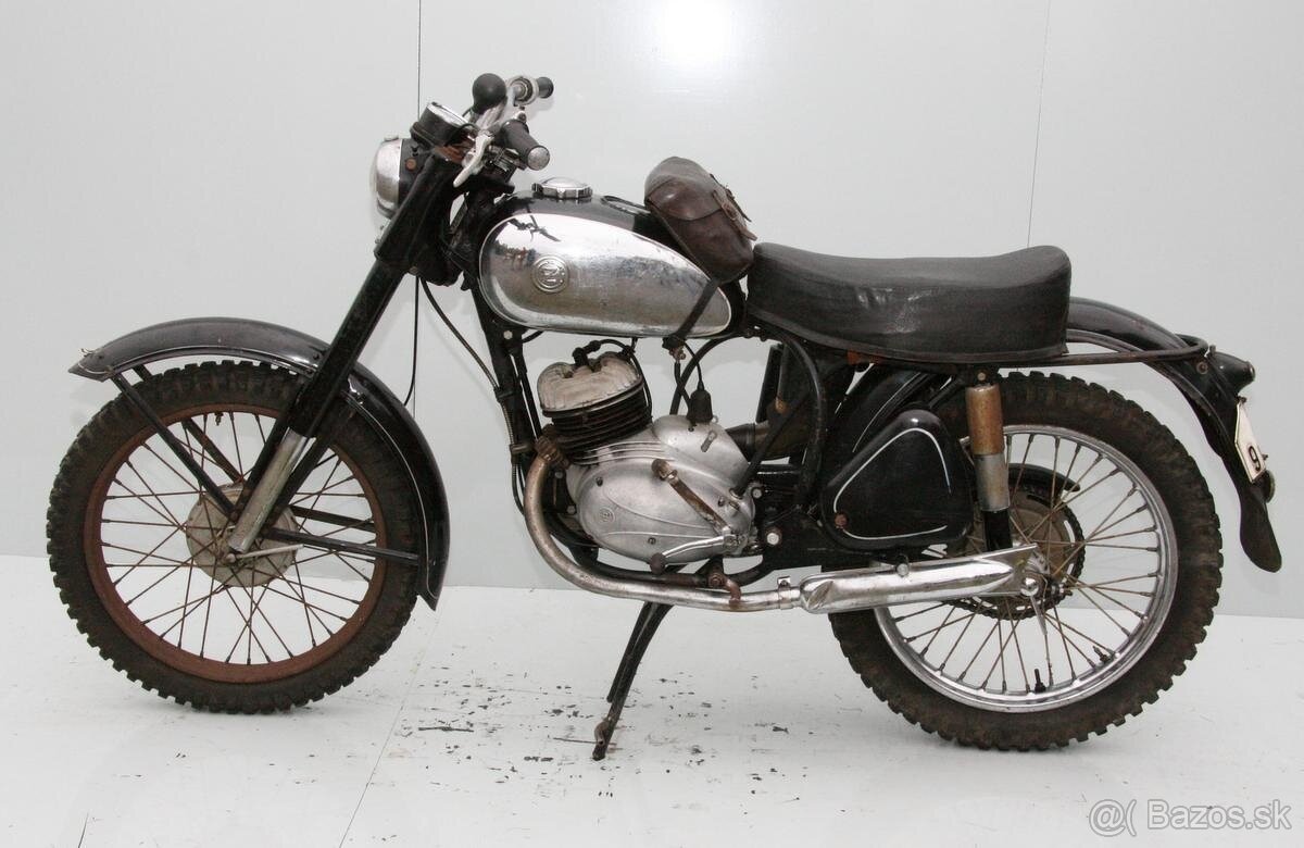 Soutěžní čz scott 961