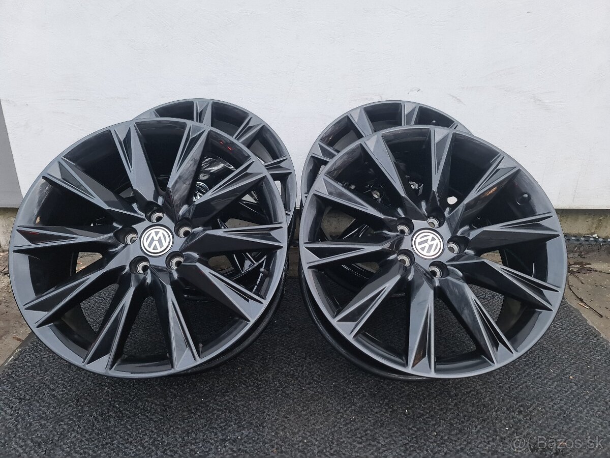 5X112 R19 AUDI-BLACK color