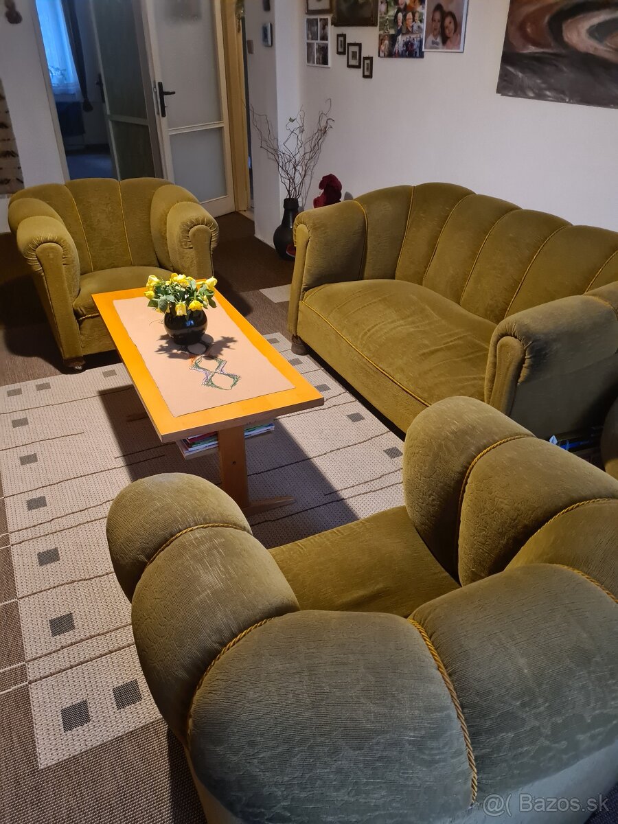 Predám starožitnú sedačku