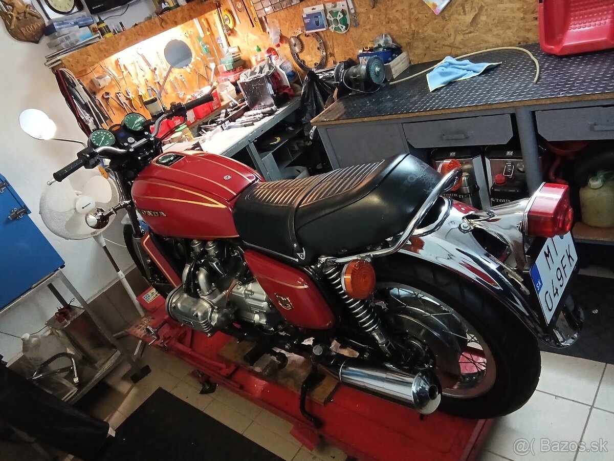 Honda gl 1000 1975