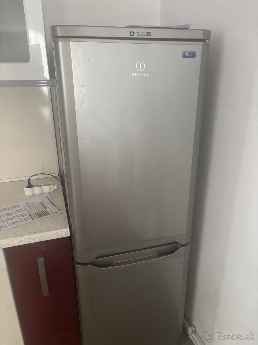 Cladnička Indesit