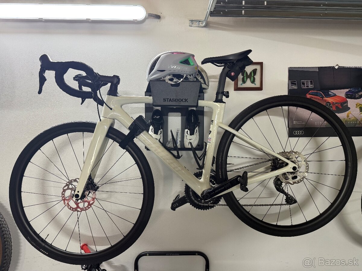 Specialized Roubaix SL8 Sport