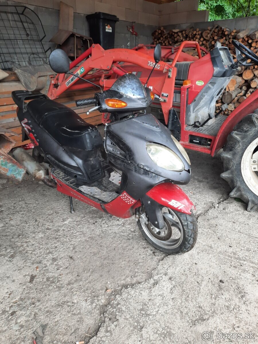 Vymenim skuter 150cm za babetu 207 alebo 210