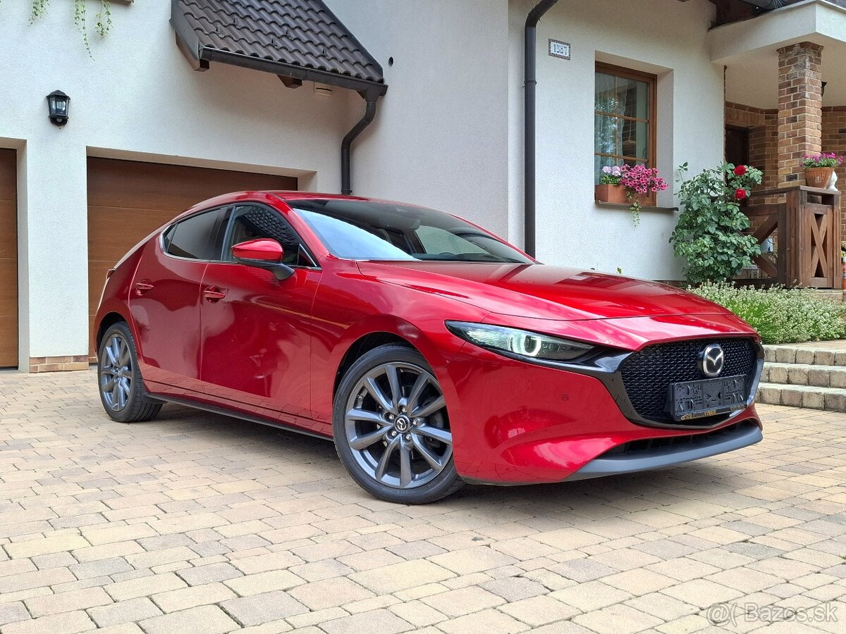 Mazda 3 Automat 2,0 benzín, pravidený servis