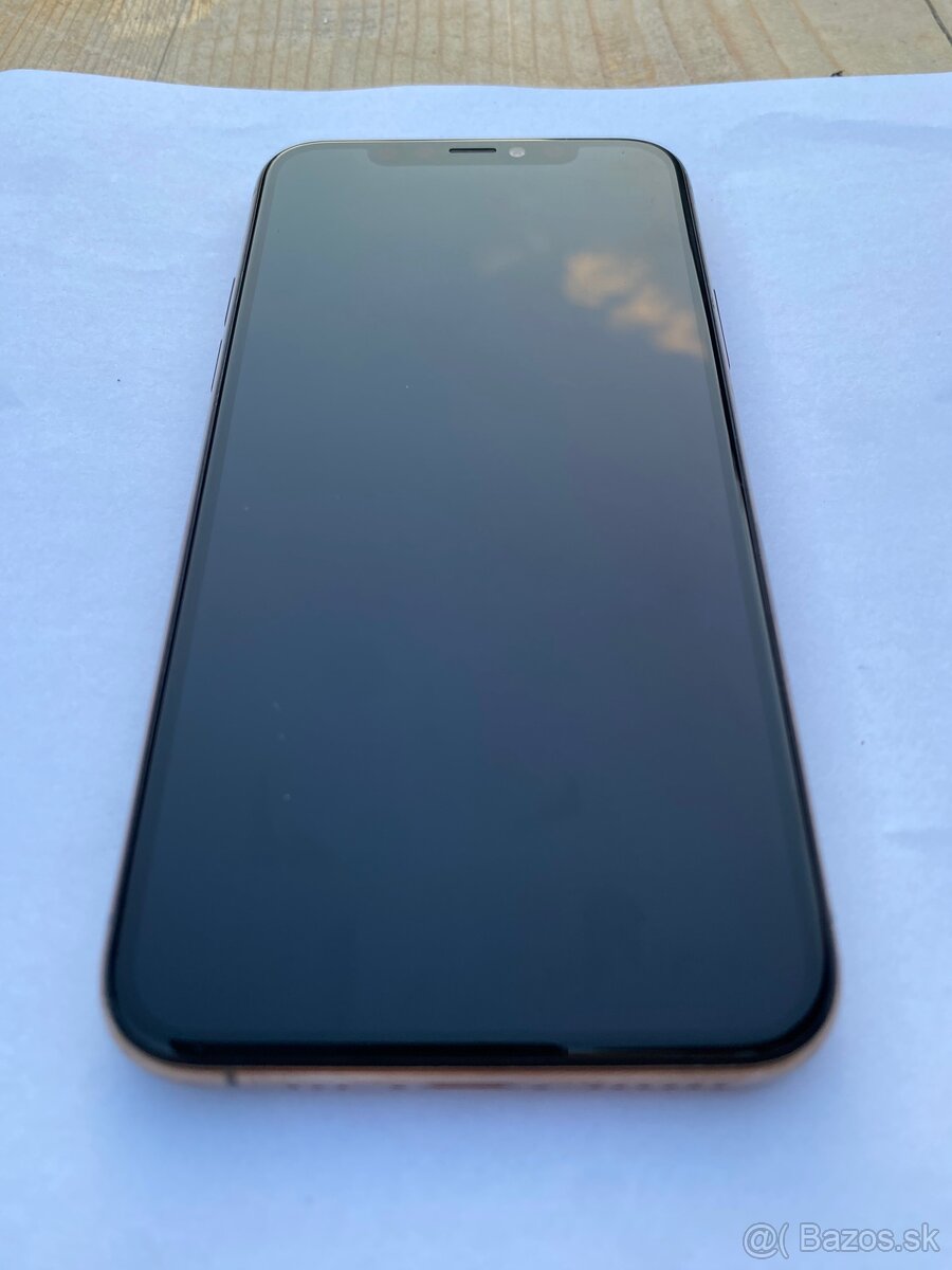 Predam IPhone 11 pro gold 256 GB