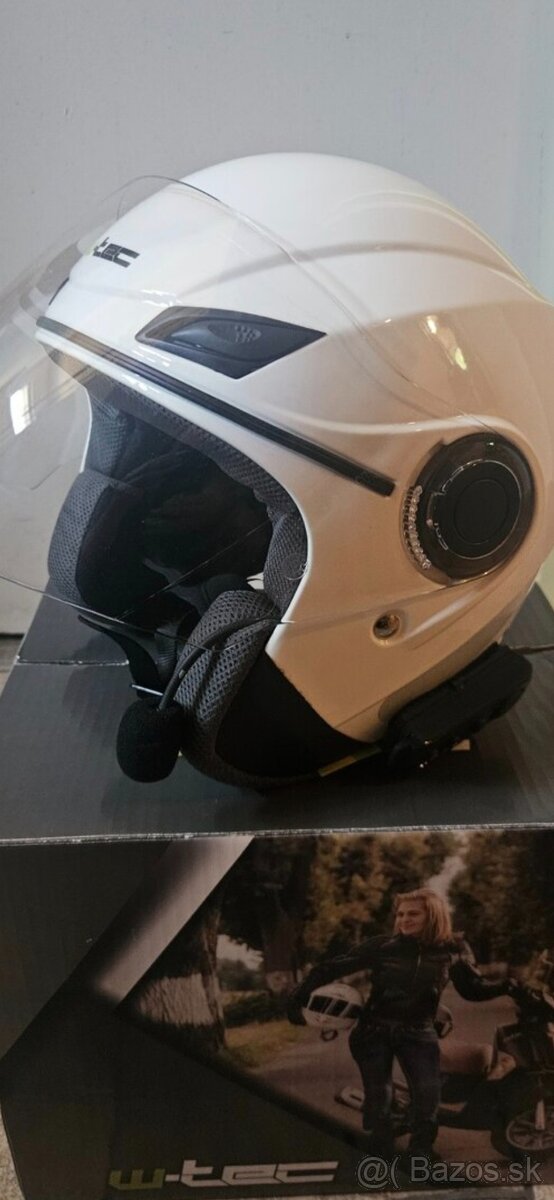Moto prilba W-TEC