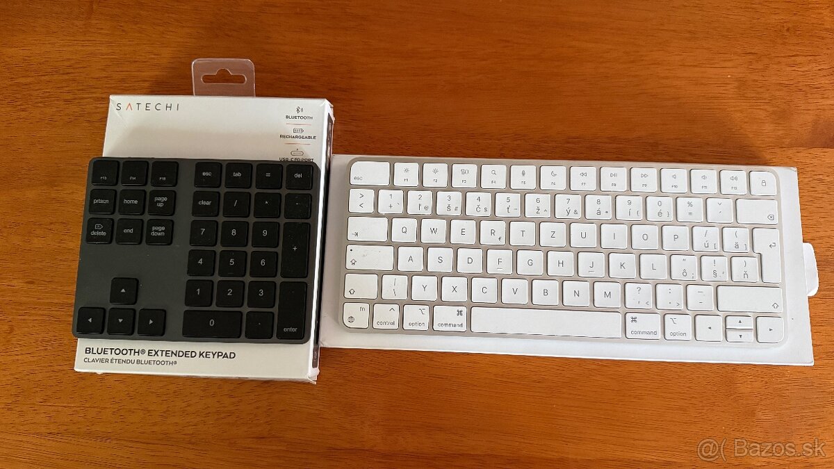 Apple Magic keyboard klavesnicu a satechi klavesnicu