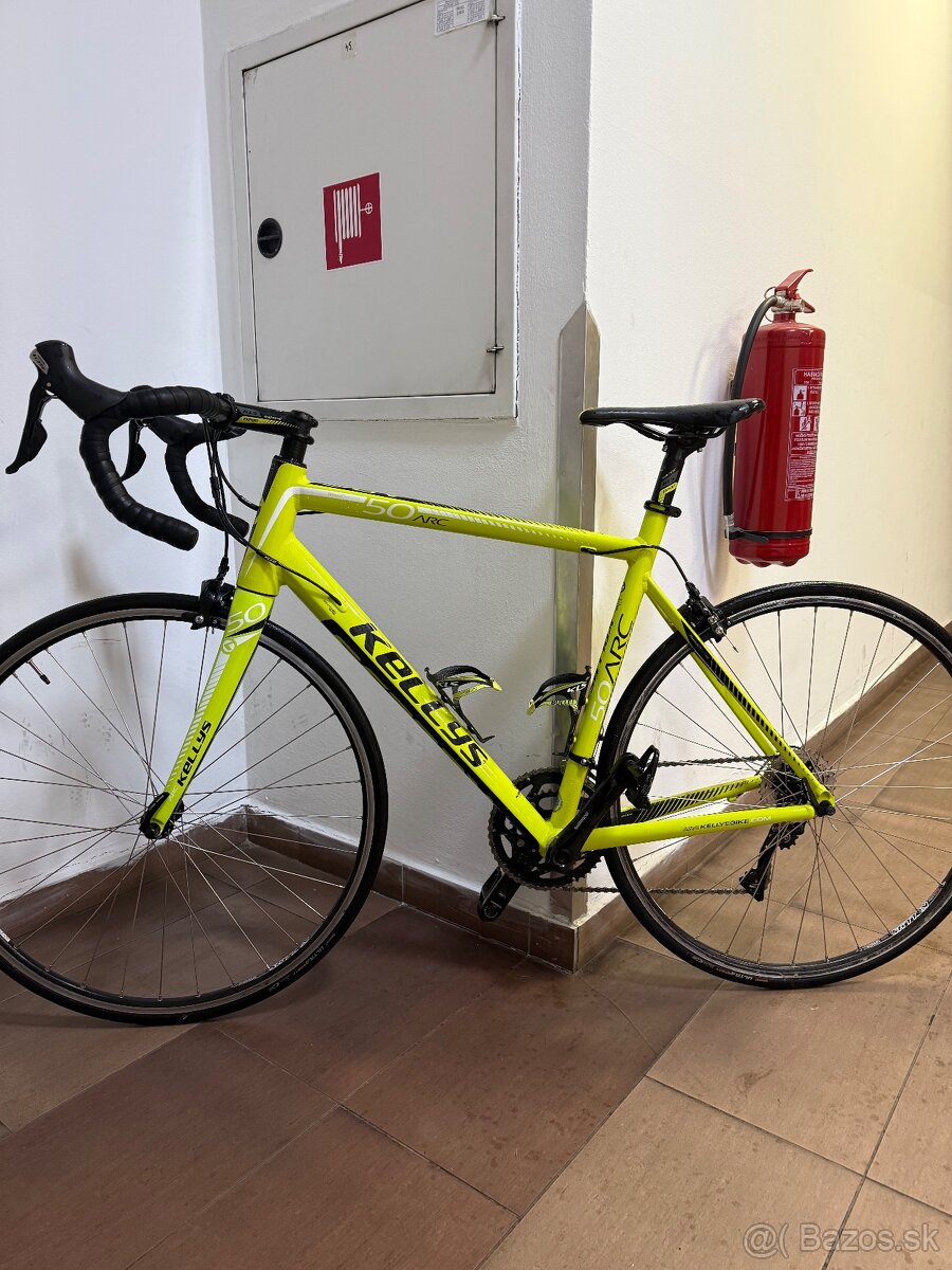 Predám cestný bicykel Kellys