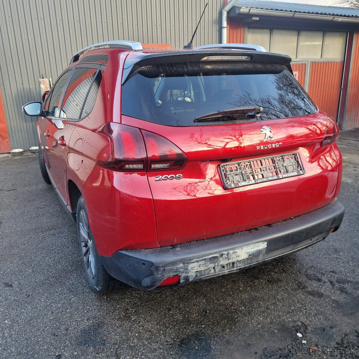 Predám náhradné diely na peugeot 2008 1.2 81kw rok výroby 20