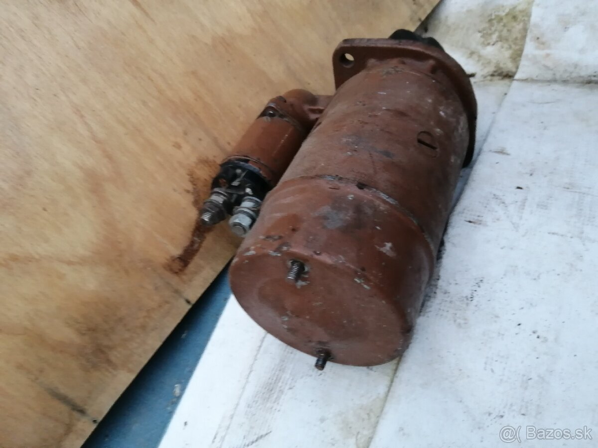 Štartér na LKT, traktor Zetor