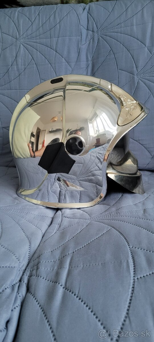 Hasičská prilba CGF Gallet - chladič na fľaše