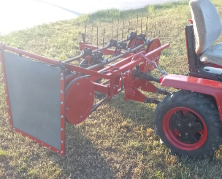 Malotraktor 070