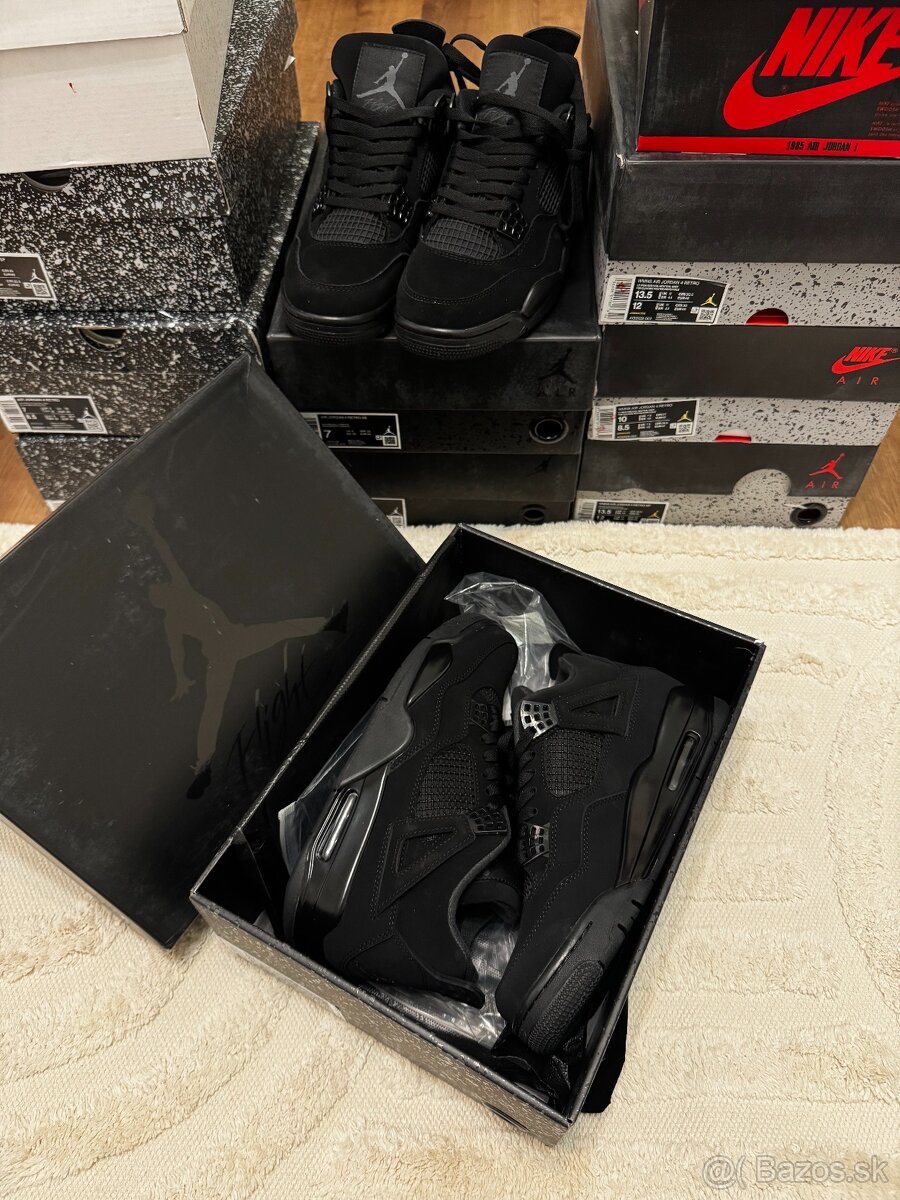 Air Jordan 4 Retro - Black Cat