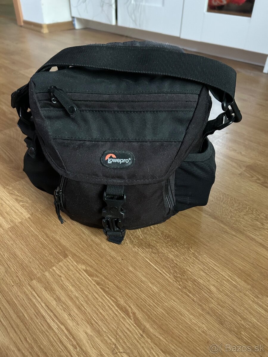 Canon EOS 700D