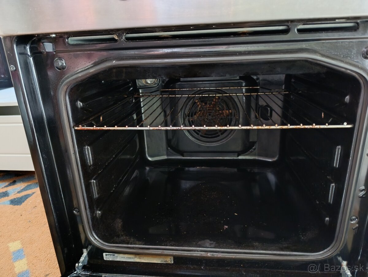 Teplovzdušná rúra Gorenje