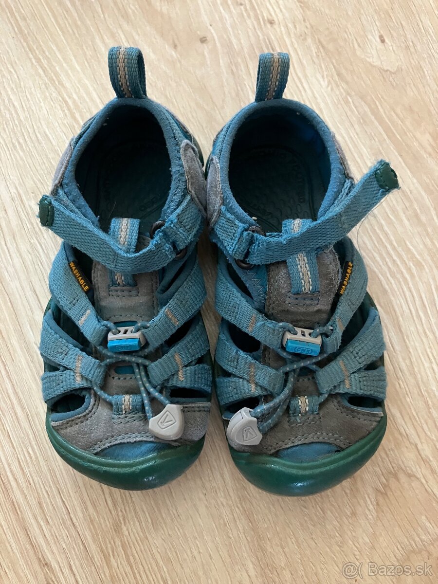 Sandále keen 27