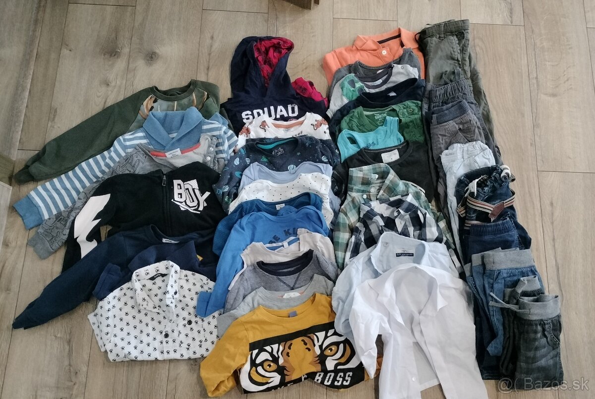 Balík oblečenia pre chlapčeka