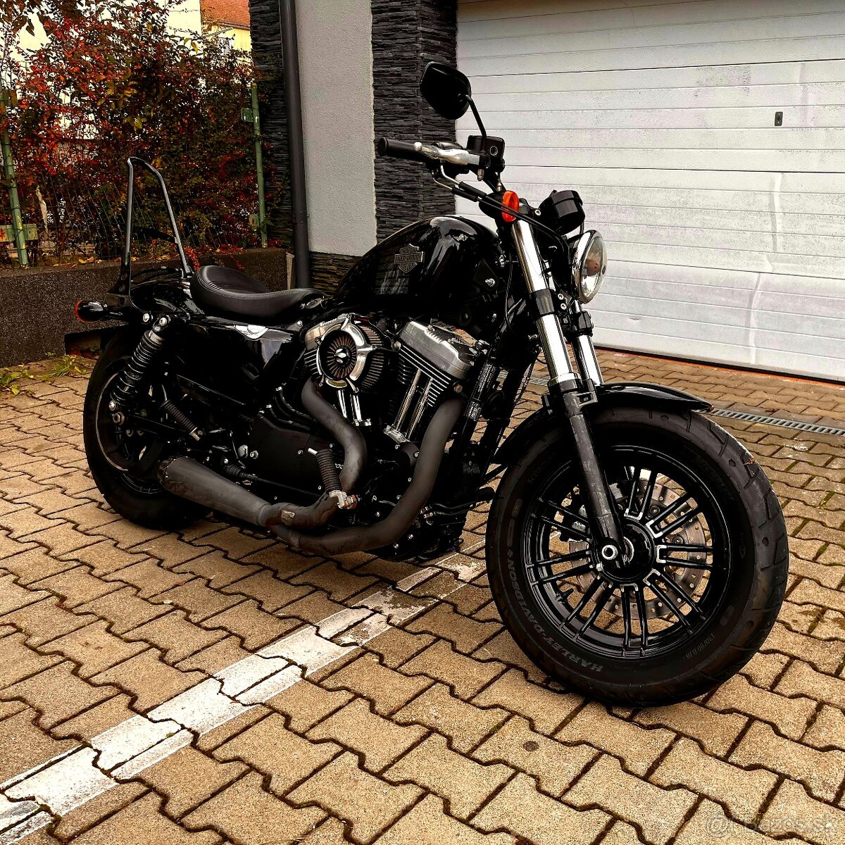 HARLEY DAVIDSON Sportster 48