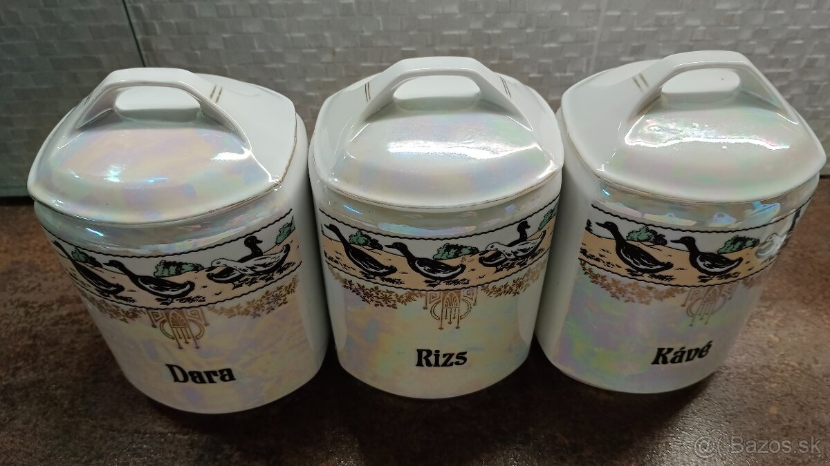 Predam sadu keramickych doz