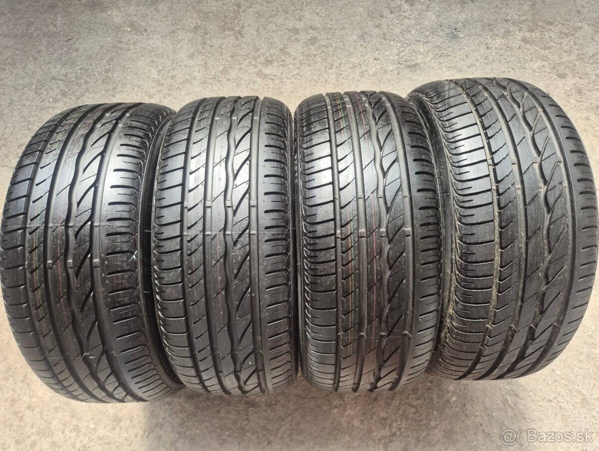 215/45 r16 letné 4 ks BRIDGESTONE - nejazdené