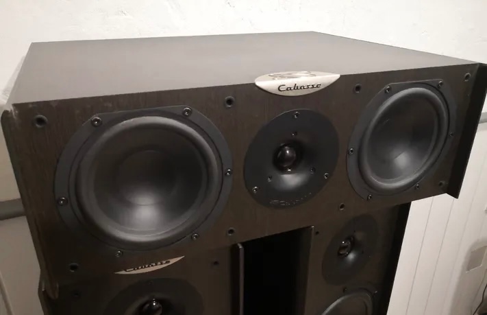 Cabasse stredový reproduktor