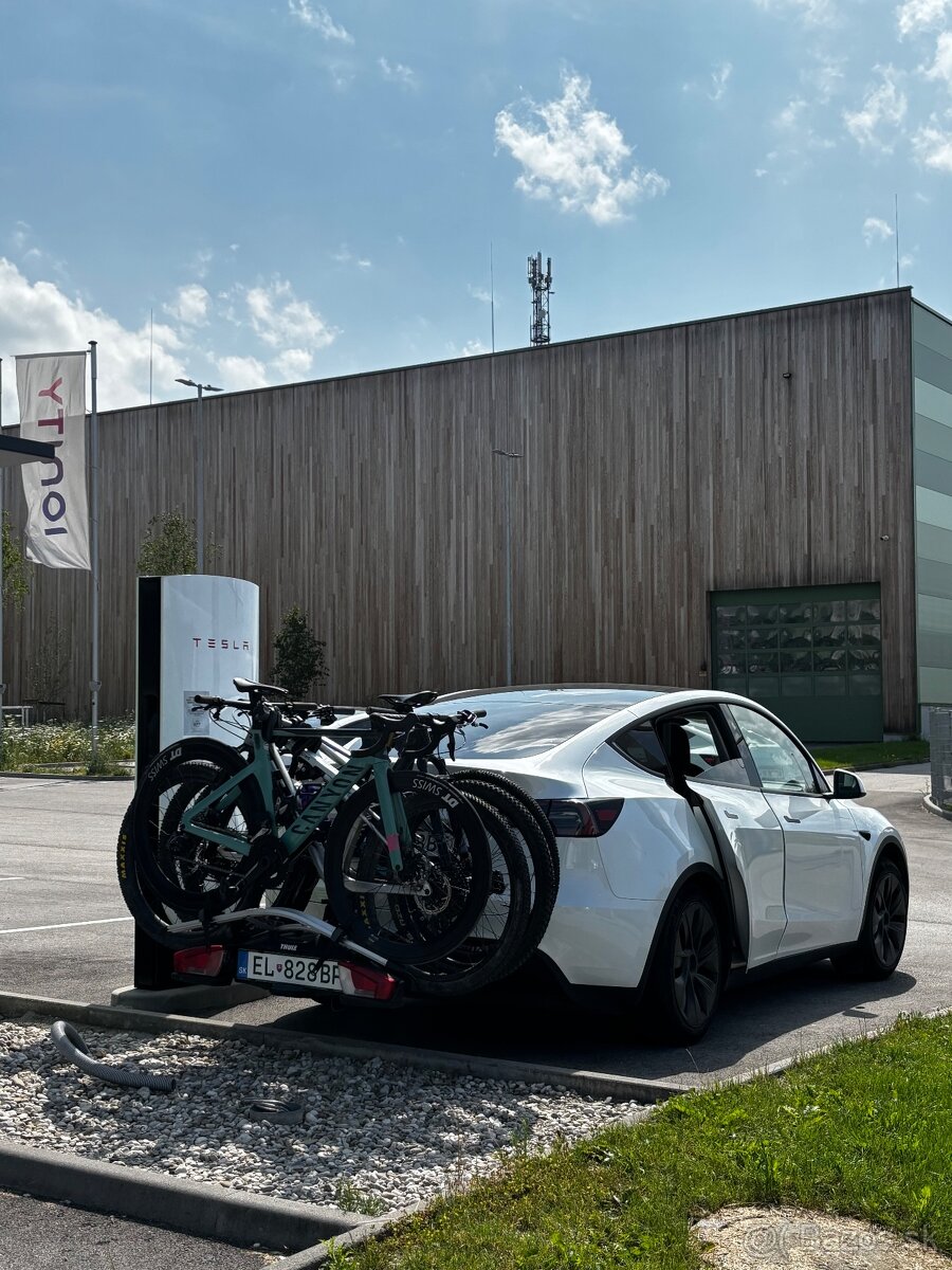 Nosič na 4 bicykle Thule