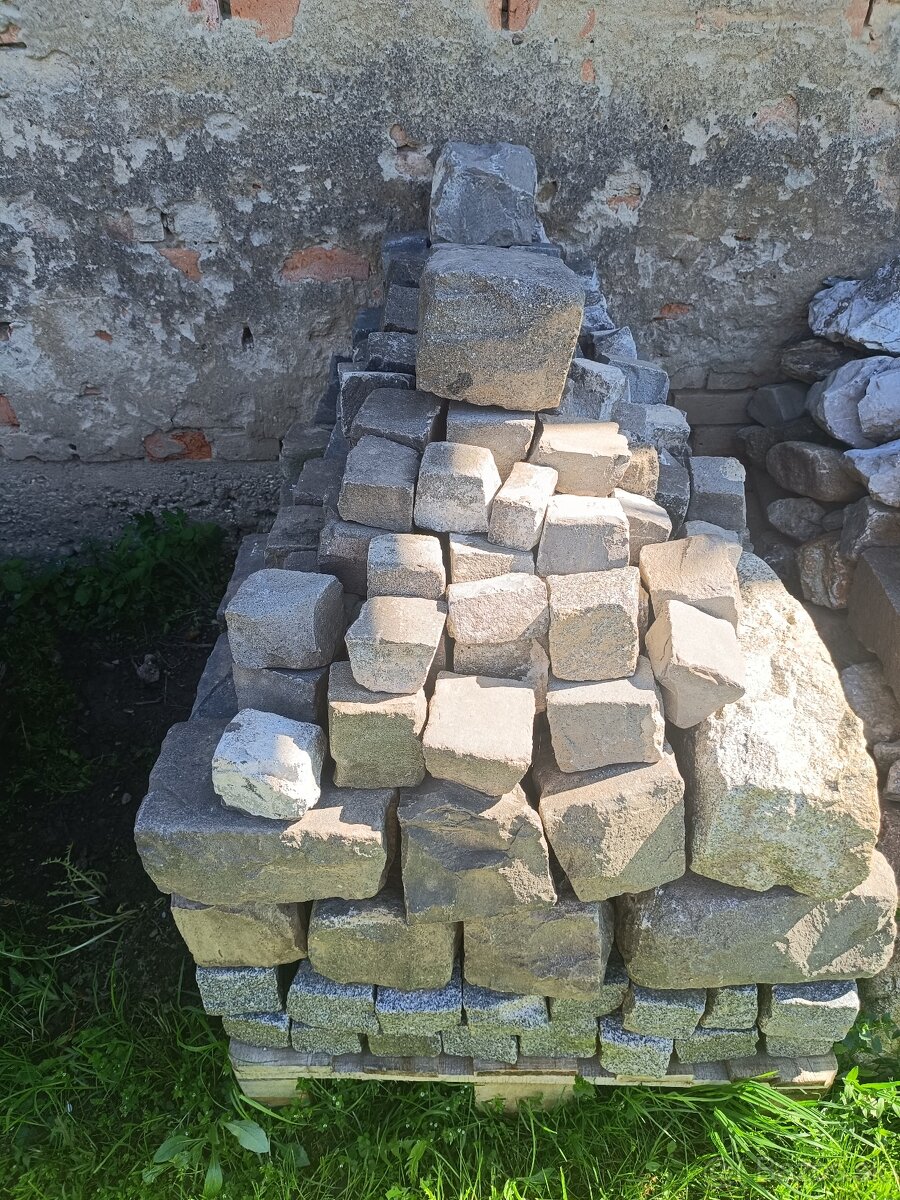 Mačacie hlavy - rôzne