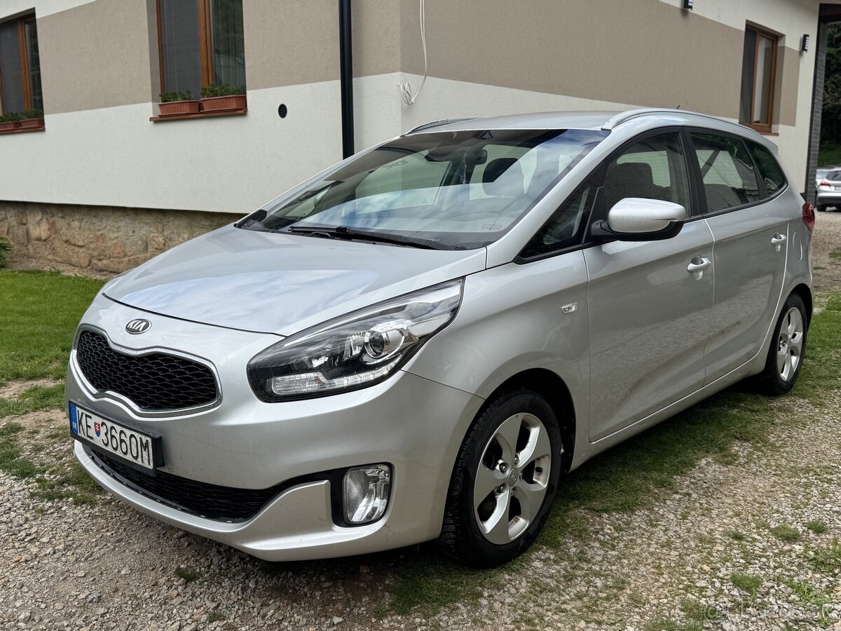 KIA Carens 1.7crdi 100kw 7miestne POJAZDNÉ