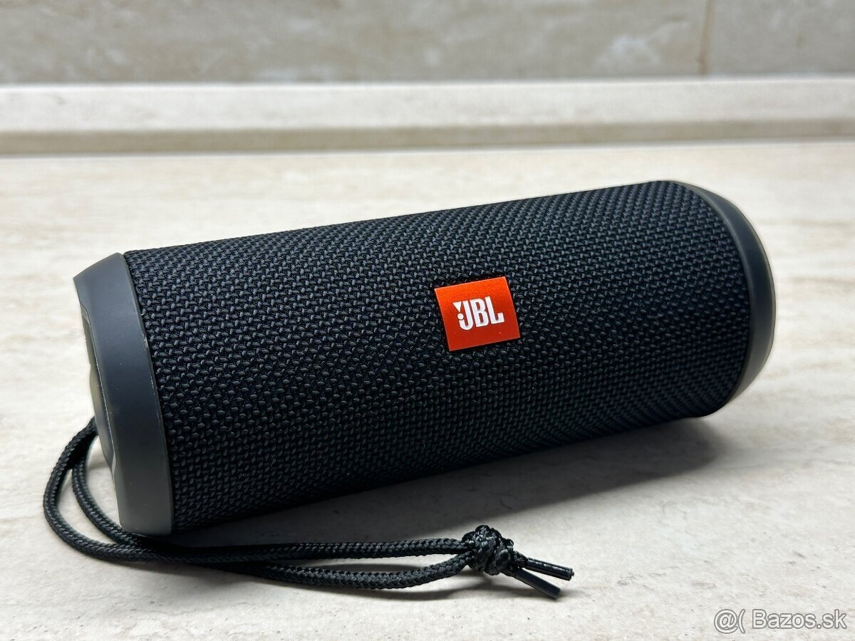 JBL Flip 3 Stealth Edition