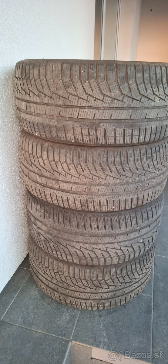 Zimne pneu Hankook