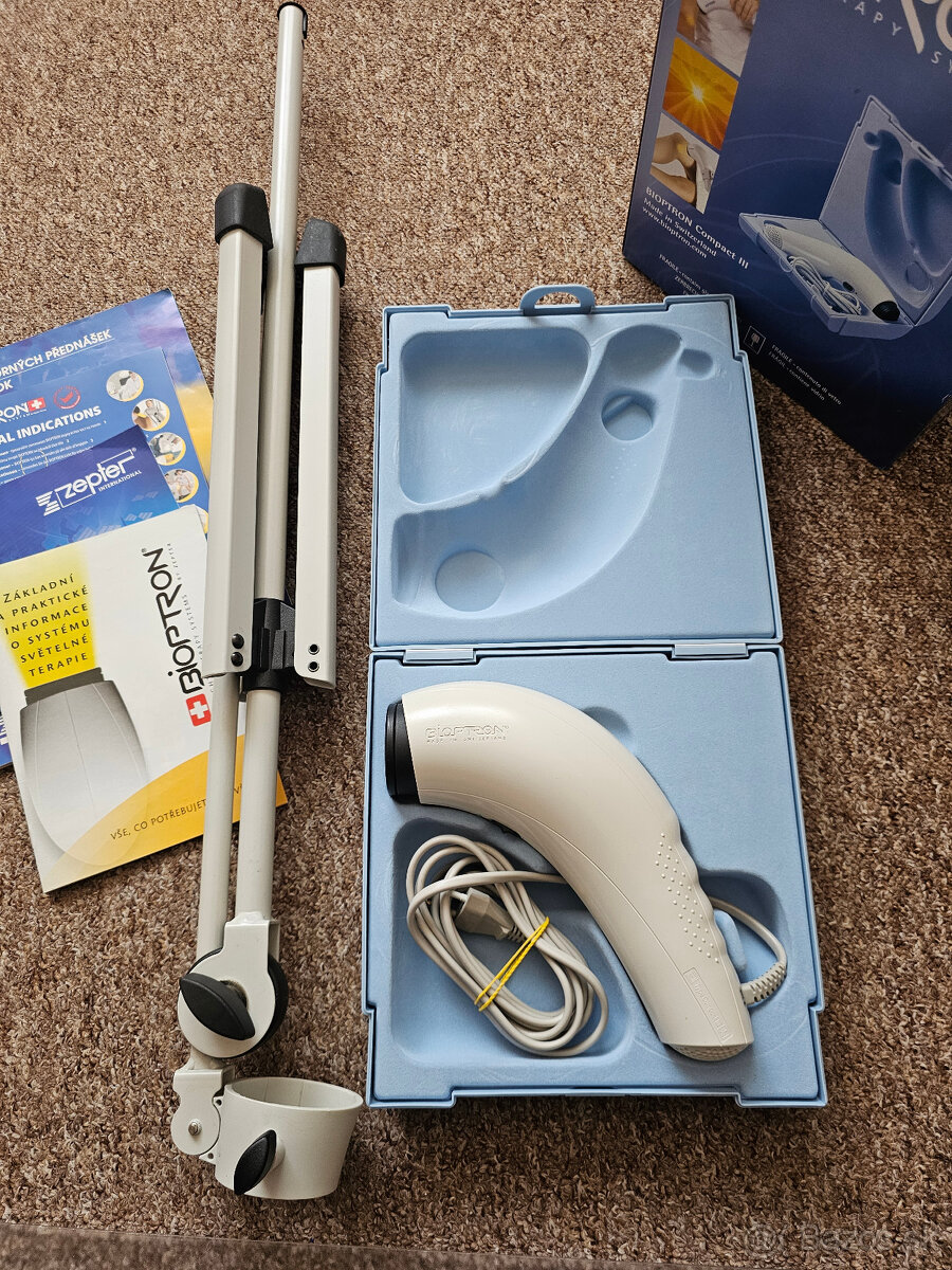 biolampa BIOPTRON COMPACT III- ZEPTER + stojan