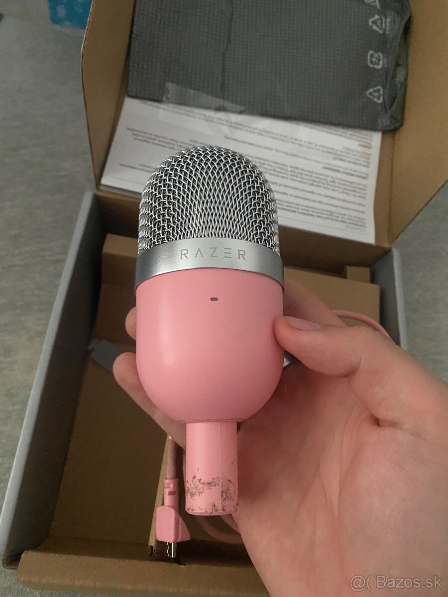 Predám mikrofon Razer Seiren Mini