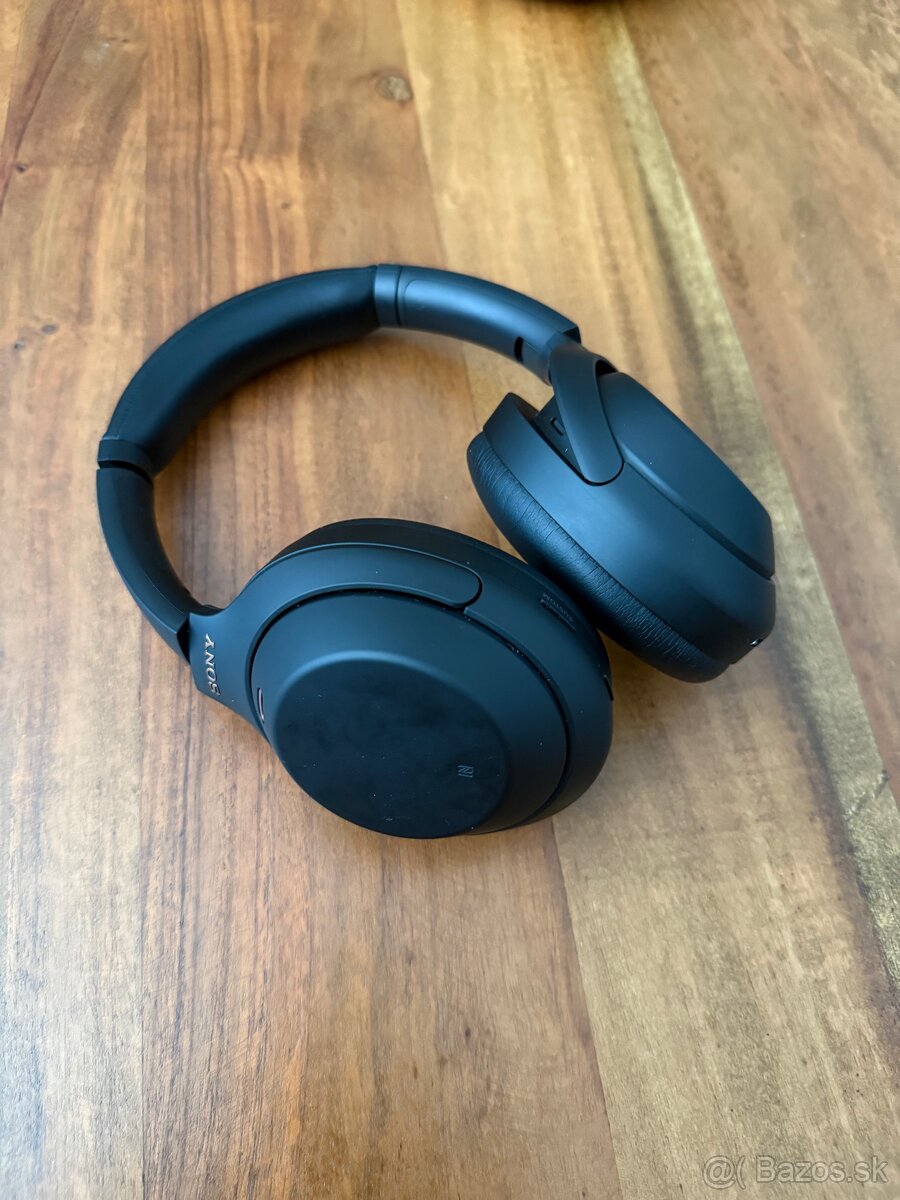 Sony WH-1000XM4