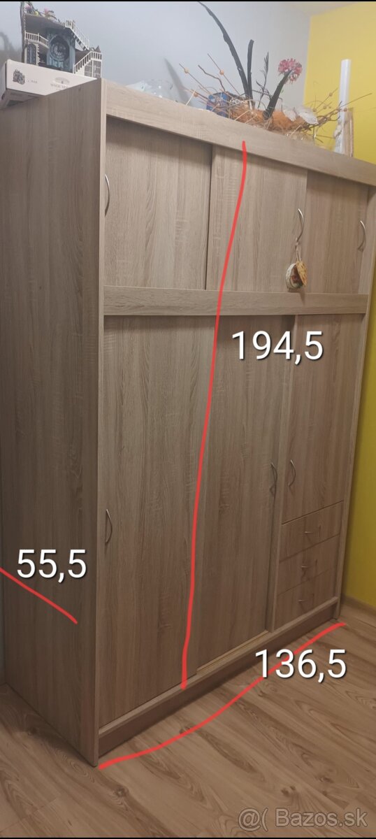 Šatníkova skriňa