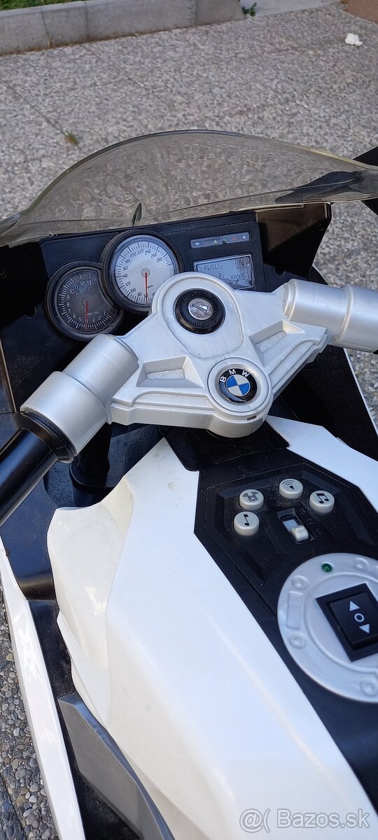 Elektrická motorka BMW K1300 S