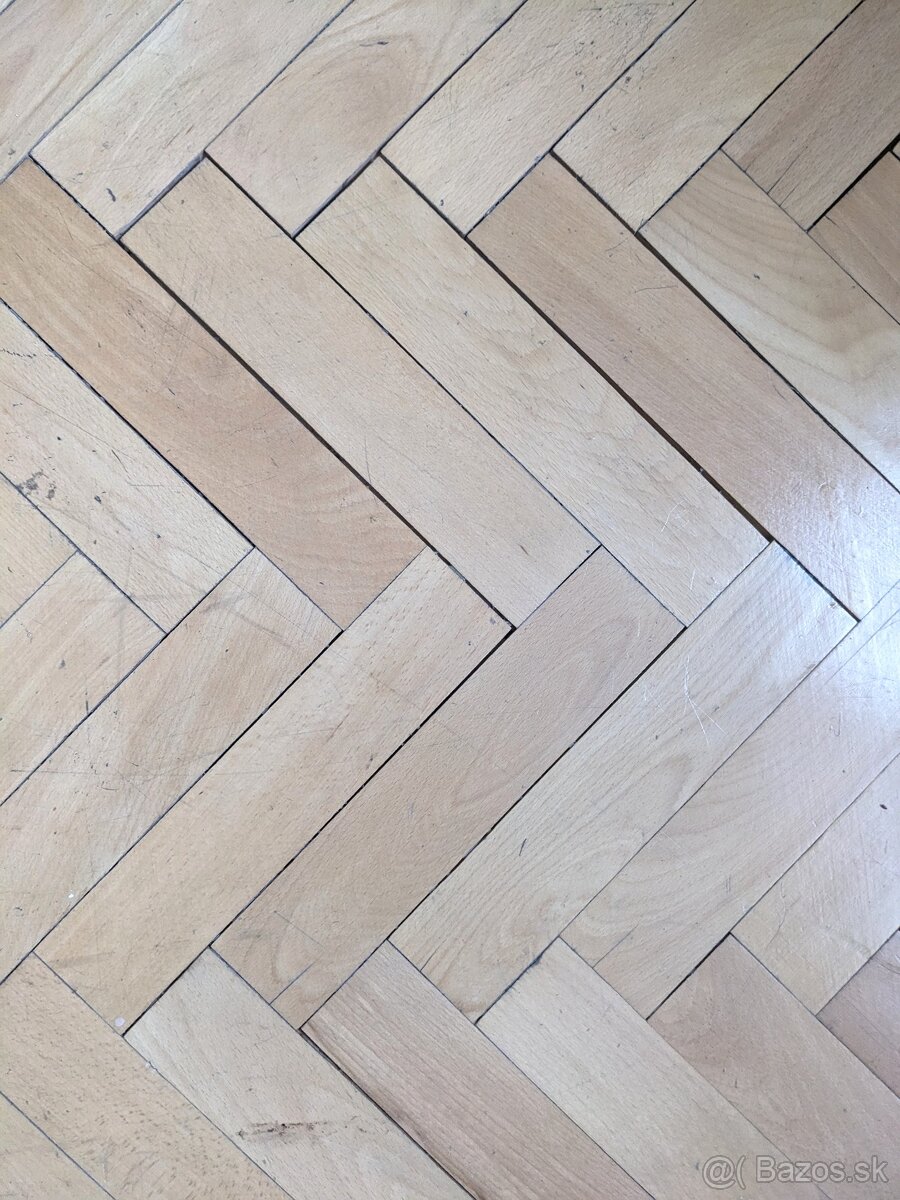 Drevené parkety 18m²
