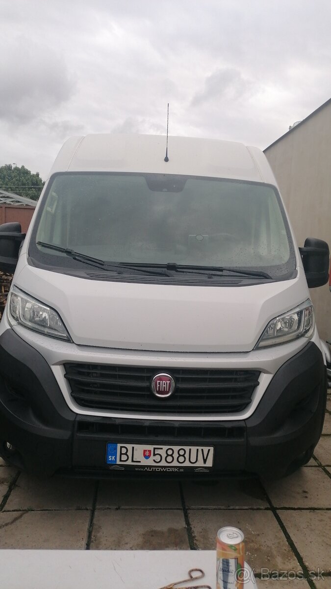 Prenájom mikrobusu 7+1 Fiat Ducato so šoférom