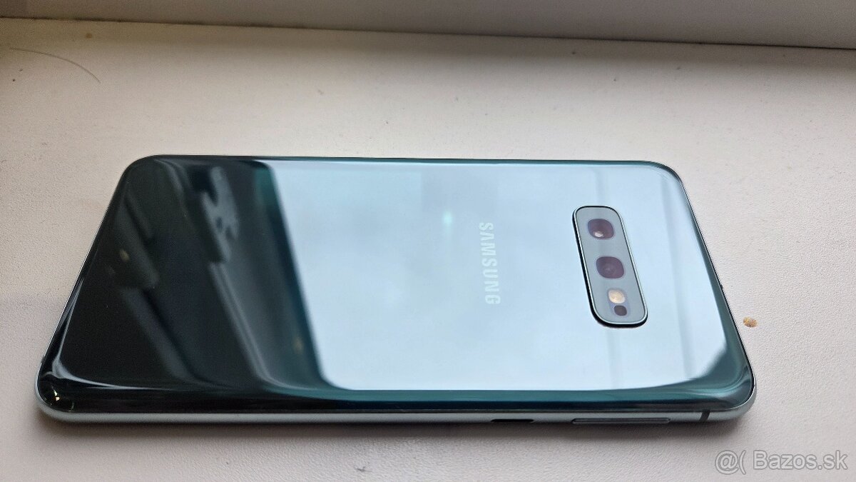 Samsung galaxy S10e 128 gb