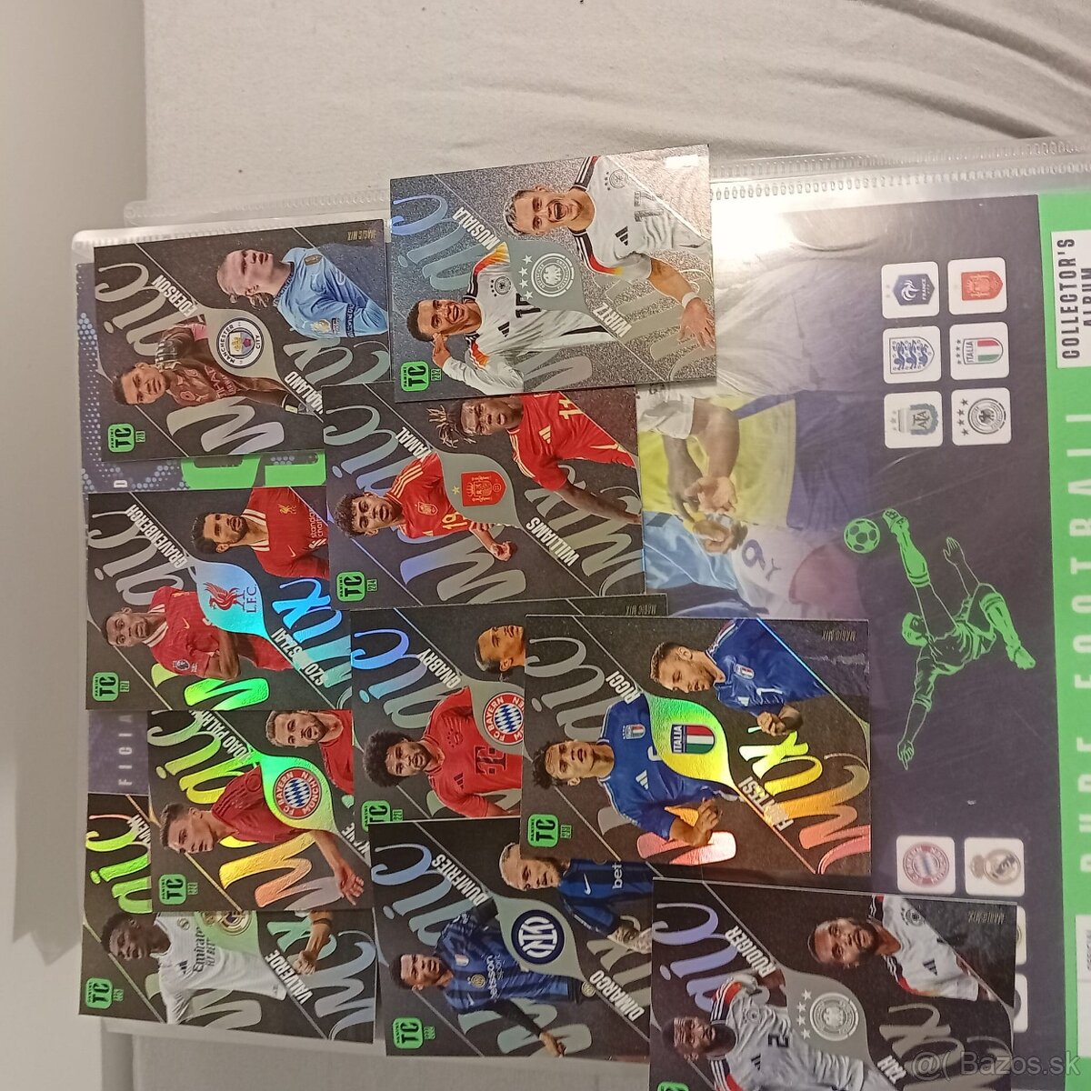 Futbalové kartičky