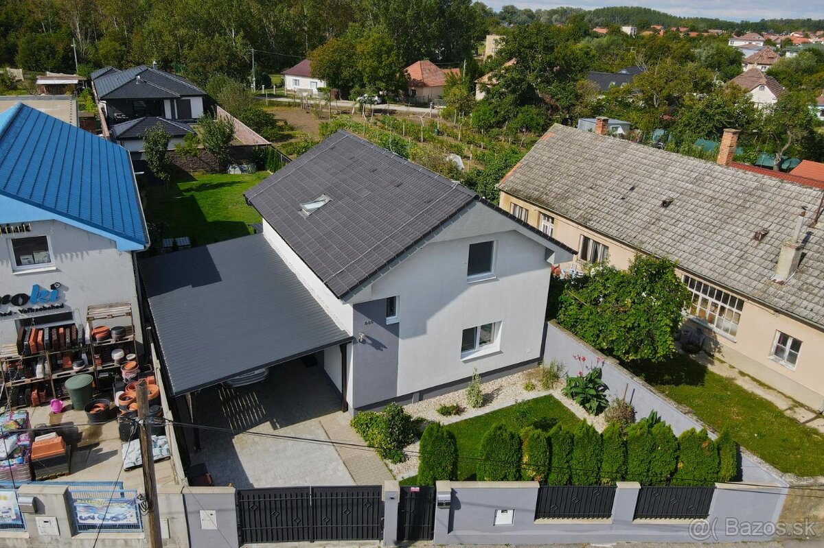 Predam 4 izbovy rodinny dom v Šoporni