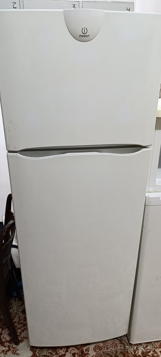 Indesit chladnička