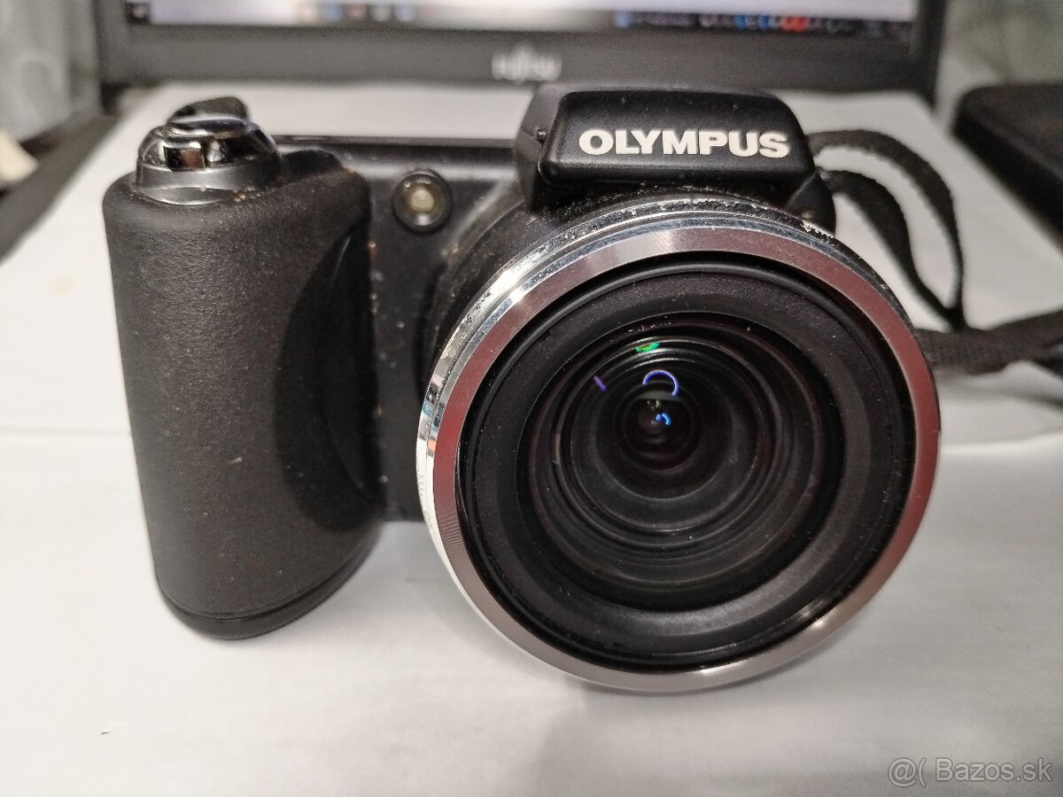 Olympus SP 600UZ