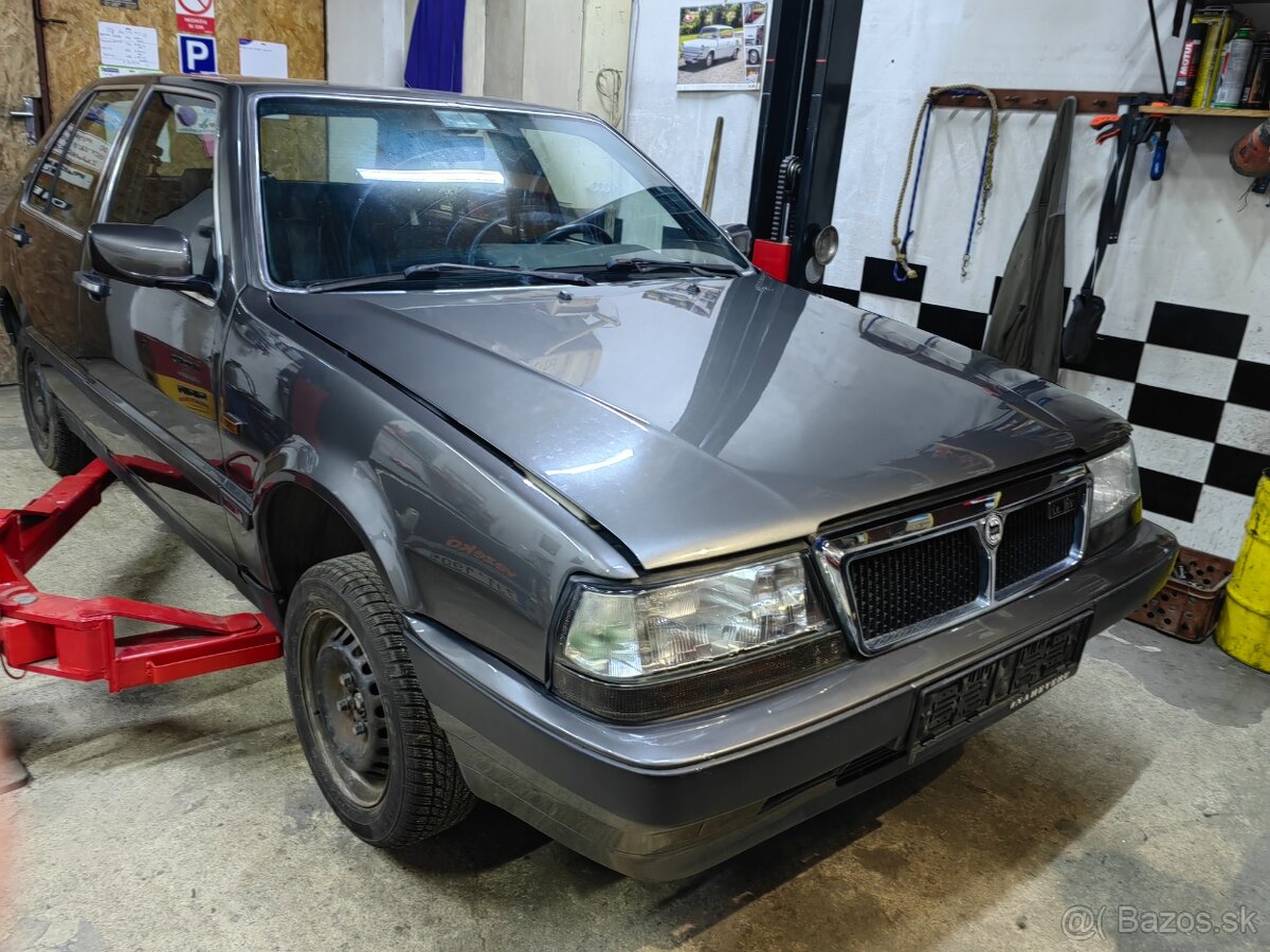 Lancia thema 2.0 16v