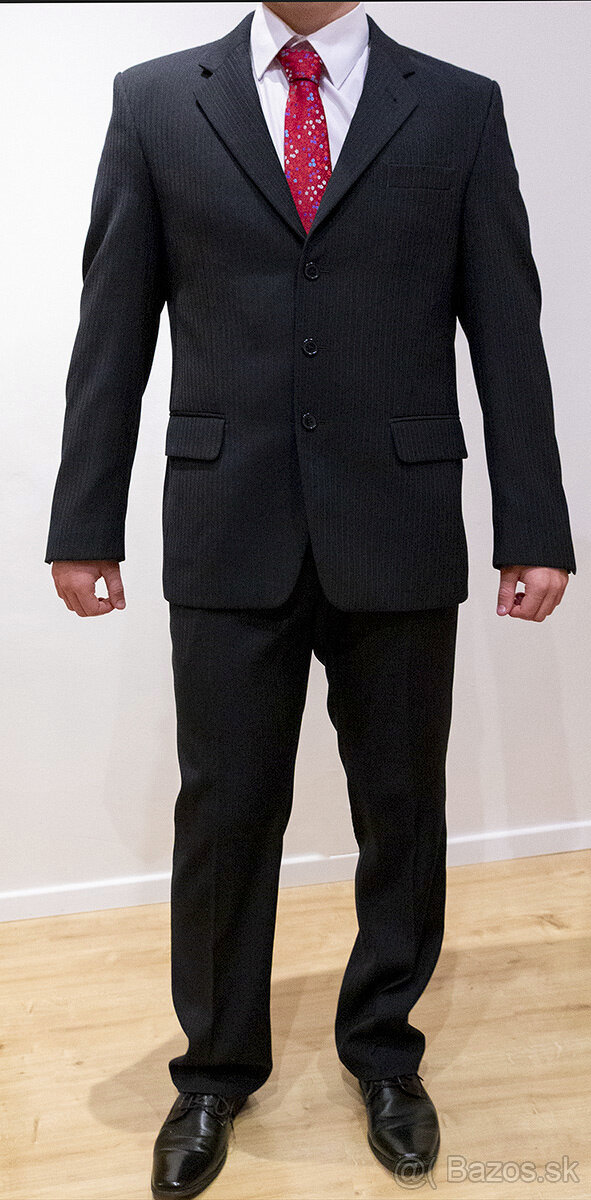 Predám oblek na 182 cm