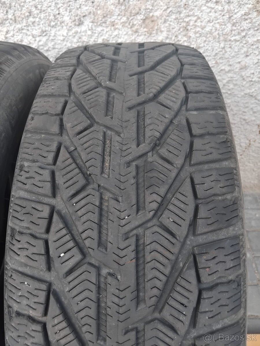 Zimné pneumatiky 235/55 R19 105