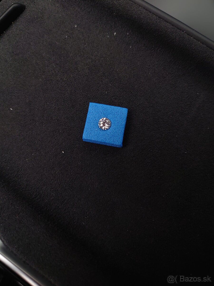 Prírodný DIAMANT 0,57ct