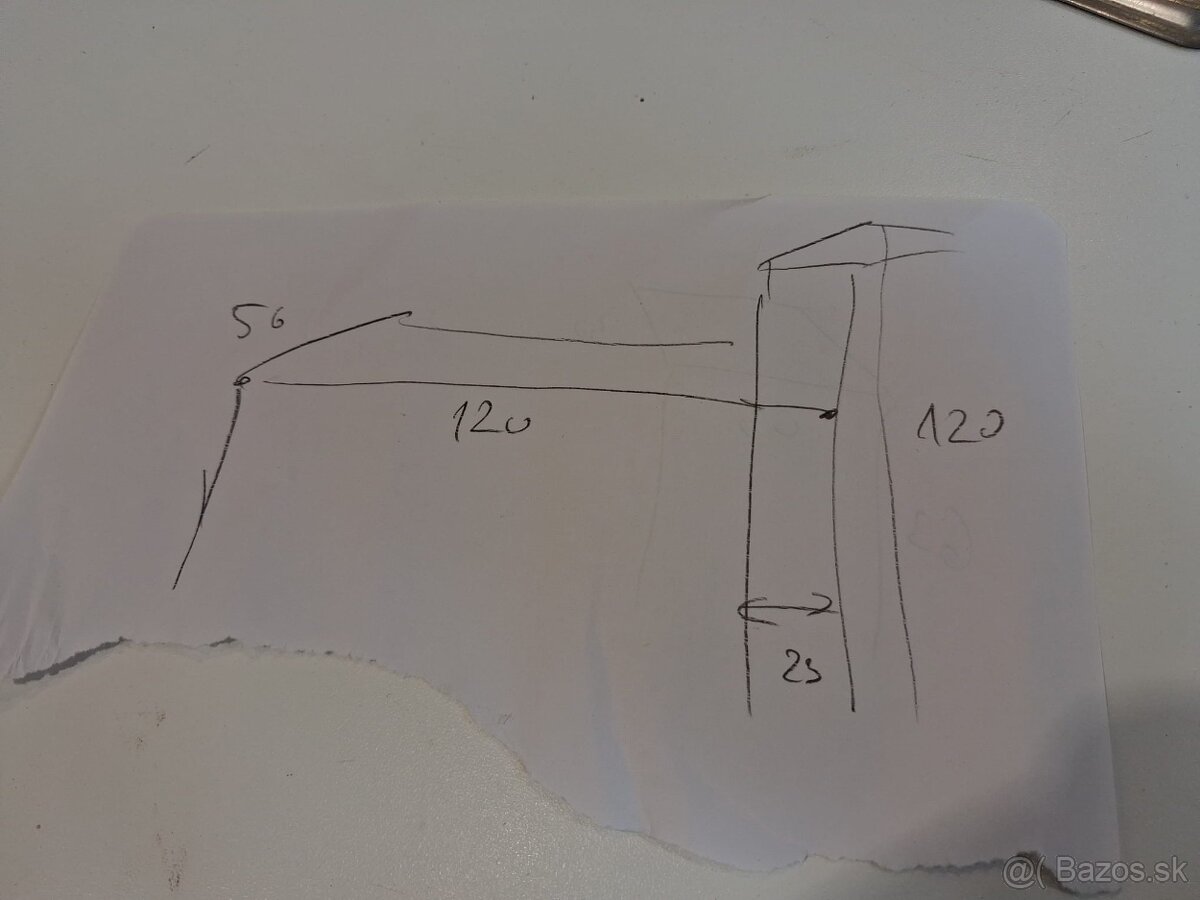 Pracovný stolík